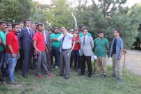 HACIVAT VE KARAGÖZ - Gevaş Doğa Kampı'nda İftar Programı