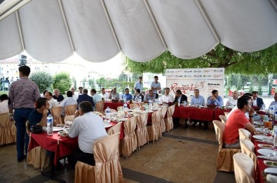 İlçe Belediye Yöneticileriyle Biraraya Gelen Başkan Çakır Açıklaması