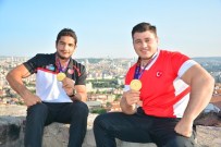 RIZA KAYAALP - Milli Güreşçiler Tarihi Kalede