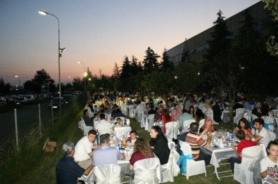 Standard Profil Düzce Ailesi İftarda Bir Araya Geldi