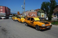 TAKSİ PLAKASI - Tokat'ta Taksici Eylemi