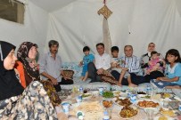 MURAT KAYHAN - Vali Büyük, Suriyeli Ailelerle İftarda Bir Araya Geldi