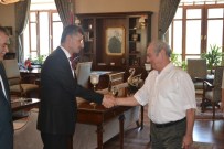 ŞERAFETTİN TUĞ - Vali Erdoğan Bektaş Personeliyle Bayramlaştı