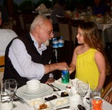 AZERI - Bayram Yemeğinde Bilezik Pazarlığı