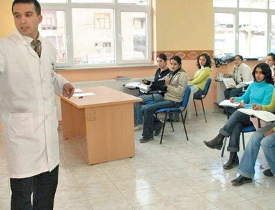 Dershaneler yeniden açılamayacak