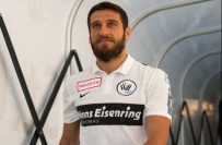 ANDRE SANTOS - Egemen Korkmaz Yeni Takımının Formasını Giydi