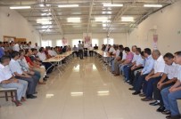 İBADET - Esenlik Personeli Bayramlaştı