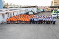 Fadıloğlu, Temizlik Ekipleriyle Bayramlaştı