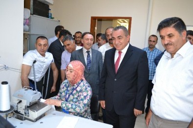 Muş'ta 'Engelsiz Dikiş' Projesi Başladı