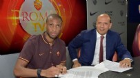 SEVILLA - Roma Keita'yla uzattı!