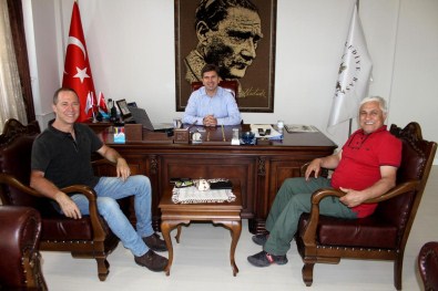 Sümer Ezgü'den Başkan Ercengiz'e Ziyaret