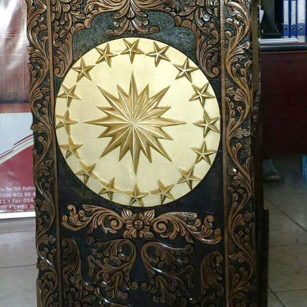 Cumhurbaşkanı Erdoğan'a 'Forslu' sunum masası