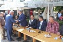 YAŞAR AŞÇıOĞLU - Akyazı'da Coşkulu Bayramlaşma Gerçekleşti