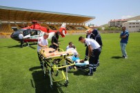 AMBULANS HELİKOPTER - Ambulans Helikopter 3 Yaşındaki Çocuk İçin Havalandı