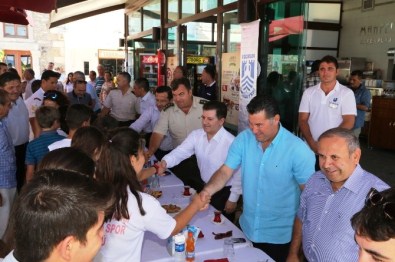 Bodrum'da Bayramlaşma Töreni