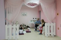 SAÇ BAKIMI - Buca'nın Pırlantaları Masal Annelerini Çok Seviyor