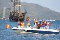 İÇMELER - Marmaris Sahillerinde Bayram Hareketliliği Yaşanıyor