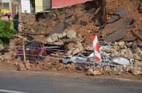 TÜP PATLAMASI - Ordu'da İstinat Duvarı Çöktü