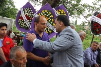 İMDAT SÜTLÜOĞLU - Rize Valiliği Basın, Yayın Ve Enformasyon Müdürlüğü Şefi Nurullah Köse Toprağa Verildi