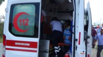 Sakarya'da Otomobille Ambulans Çarpıştı Açıklaması 5 Yaralı
