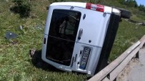 TEM OTOYOLU - TEM'de Araç Takla Attı Açıklaması 2 Yaralı