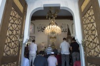 VALİDEBAĞ - Validebağ Koru Camisi Cuma Namazıyla İbadete Açıldı