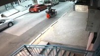 Motosikletli Kundakçı Kameraya Yakalandı