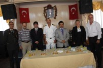 MURAT SEFA DEMİRYÜREK - Urla'da Ramazan Bayramlaşması