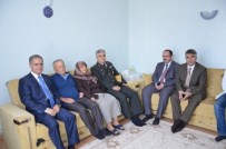 SÜLEYMAN TAPSıZ - Vali Tapsız'ın Bayram Ziyaretleri