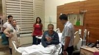 FATİH DOĞAN - Hastane Yönetimi Hasta Ve Personellerle Bayramlaştı