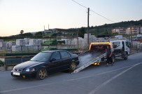NECATI ÇELIK - Kocaeli'de Trafik Kazası Açıklaması 3 Yaralı