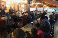 Ardahan Belediyesi, Şehit Yakınları, Gaziler Ve Anne Babasını Kaybeden Çocuklar Onuruna İftar Yemeği Verdi