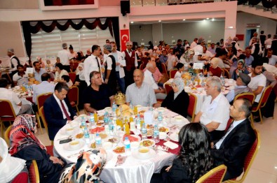 Batman Valisi Çelik İftarda Şehit Yakınları Ve Gazilerle Buluştu