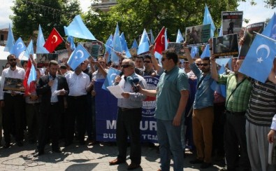 Bursa'da Çin Zulmüne Tepki Eylemi