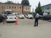 EMNIYET ŞERIDI - Düzce Devlet Hastanesi'nde Silahlı Kavga Açıklaması 1 Yaralı