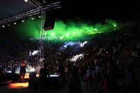 DEMET AKALIN - Bodrumspor, Şampiyonluğu Berkay İle Kutladı