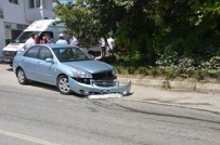 Kaldırıma Çarparak Durabildi Açıklaması 1 Yaralı