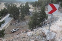 Konya'da Otomobil Uçuruma Yuvarlandı Açıklaması 1 Ölü, 3 Yaralı