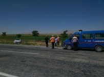 İBRAHIM ETHEM - Konya'da Trafik Kazası Açıklaması 3 Yaralı