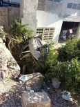 İSMAIL ÇEVIK - Otomobil Şarampole Düştü Açıklaması 3 Yaralı