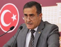 İHSAN ÖZKES - İhsan Özkes partisinden istifa etti