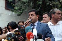 SOSYOLOG - Demirtaş'dan Suruç'ta Açıklama