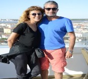 ERKAN PETEKKAYA - Erkan Petekkaya Eşiyle Tatilde