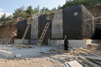 BAHÇECIK - Gümüşhane'de Yeni Su Depolarının Yapımı Devam Ediyor