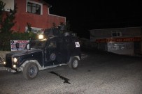 KÜÇÜK ARMUTLU - İstanbul'da Polise Pompalı Tüfek Saldırısı