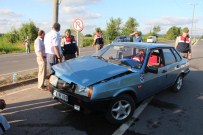 Sakarya'da İki Otomobil Çarpıştı Açıklaması 7 Yaralı