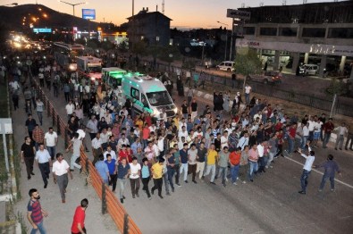 Suruç'taki Patlamada Hayatını Kaybeden Muşlu Gençler Toprağa Verildi