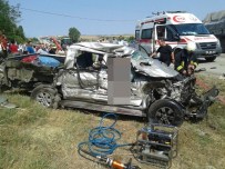 ÇAVUŞKÖY - Tekirdağ'da Katliam Gibi Kaza Açıklaması 3 Ölü, 2 Yaralı