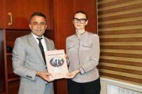 TÜRK ŞEHİTLİĞİ - Tküugd Başkanı Yavuzaslan, Azerbaycan Milletvekili Paşayeva İle Buluştu