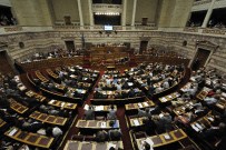 KURTARMA PAKETİ - Yunan Hükümeti O Yasa Tasarılarını Parlamentoya Sundu